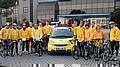 Der einmillionste smart fortwo vor dem Start des Radrennens Mailand - Paris. Foto: Auto-Reporter/Daimler